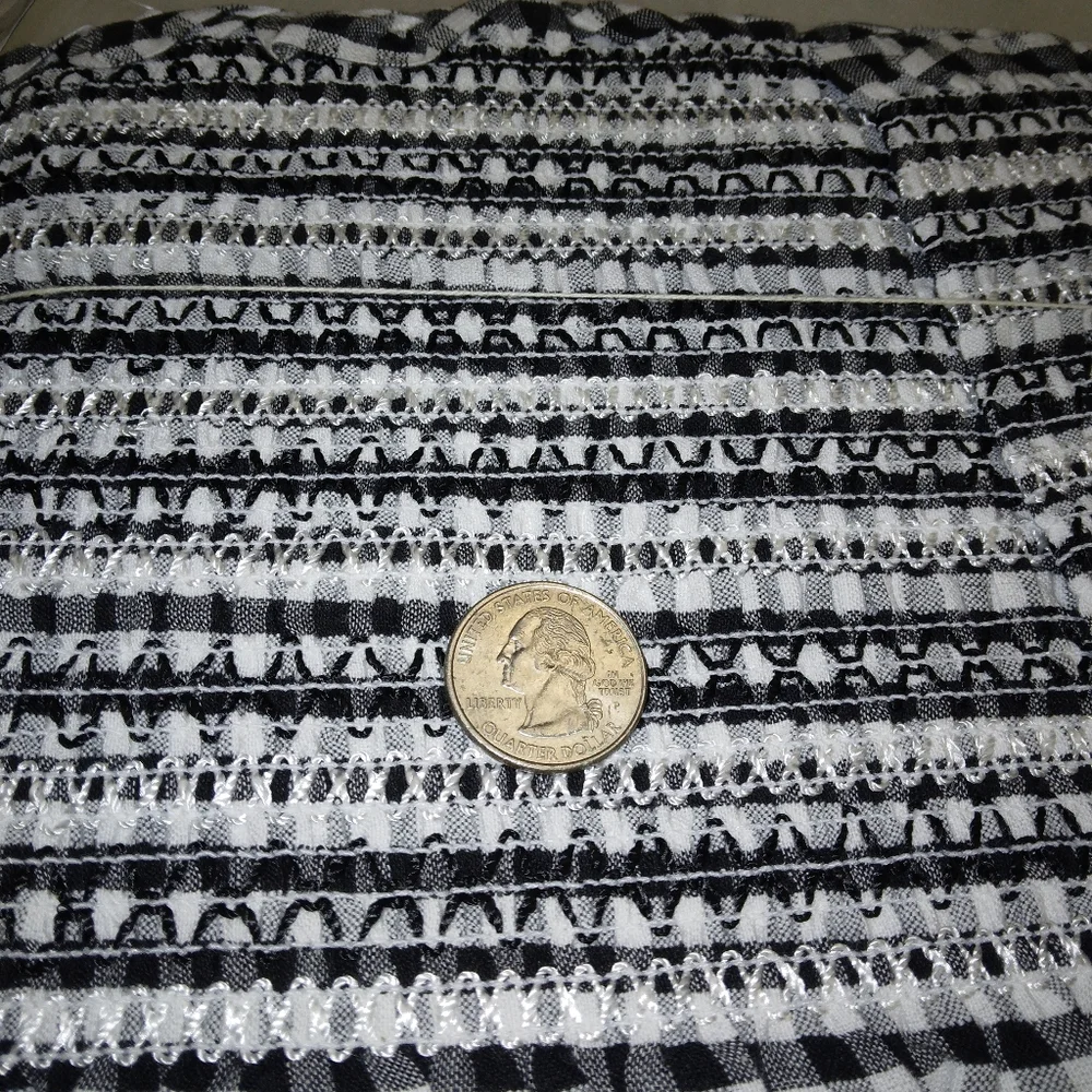 Pop  Smocked Seersucker  Black & White Gingham with 6 inches of Smocking. 8 yard